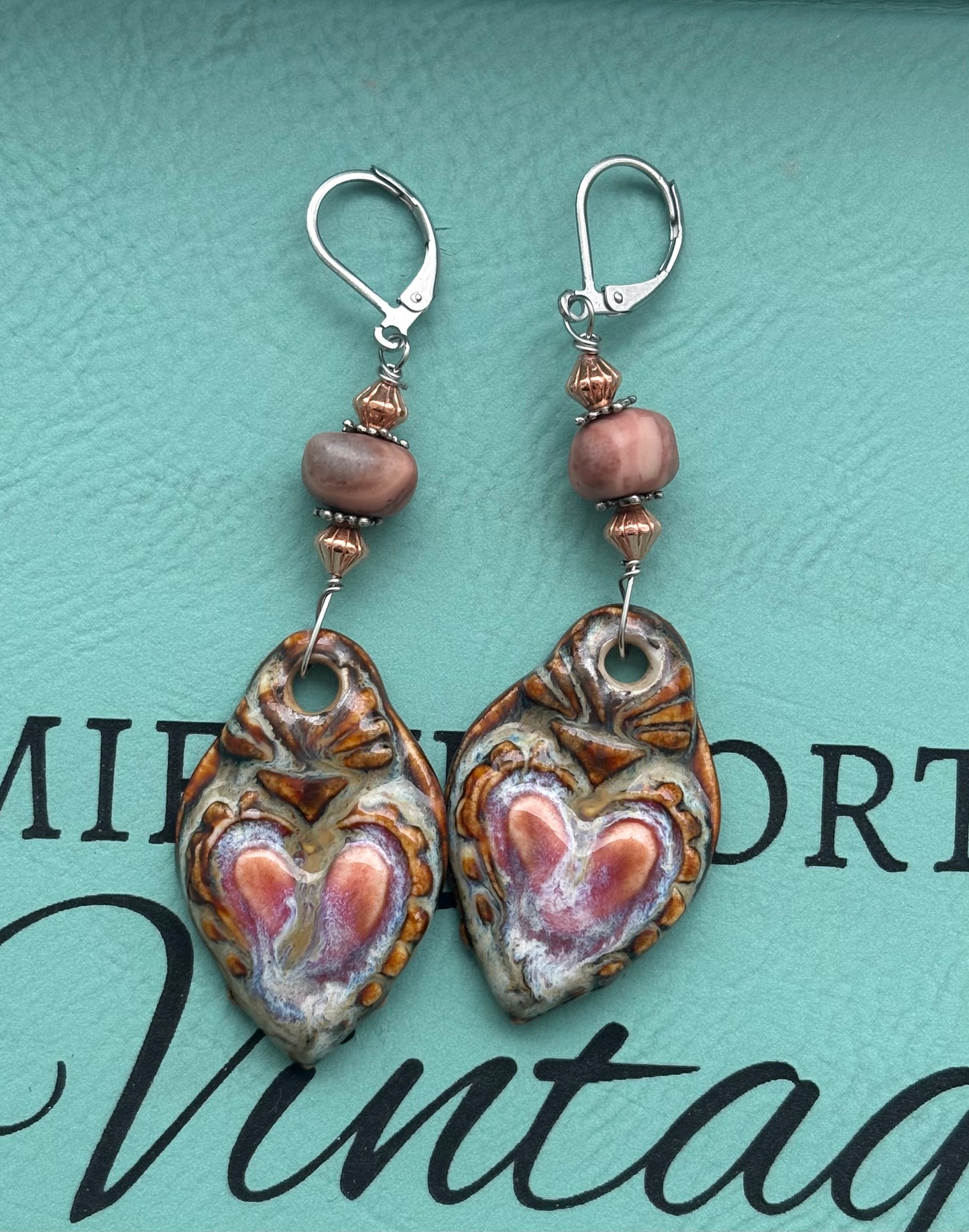 Sweetheart earrings with Kona Dolomite beads